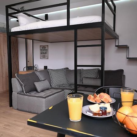 Urban Loft By Neuvel Lägenhet Aten Exteriör bild